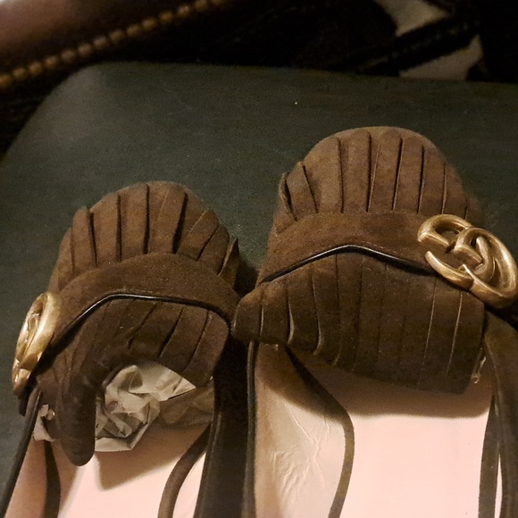 Closet clearance - Picture 16 of 16